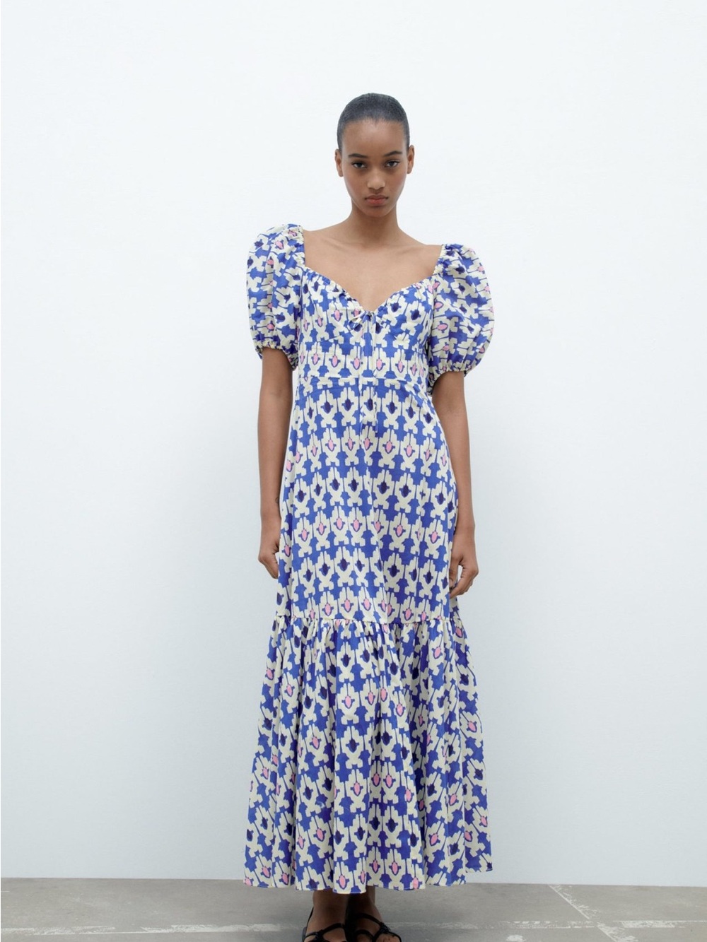 Zara Blue & White Printed Puff Sleeve Smocked Maxi Dress Size S